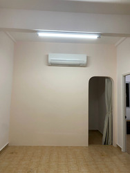 Jalan Dermawan (D23), Terrace #477206821